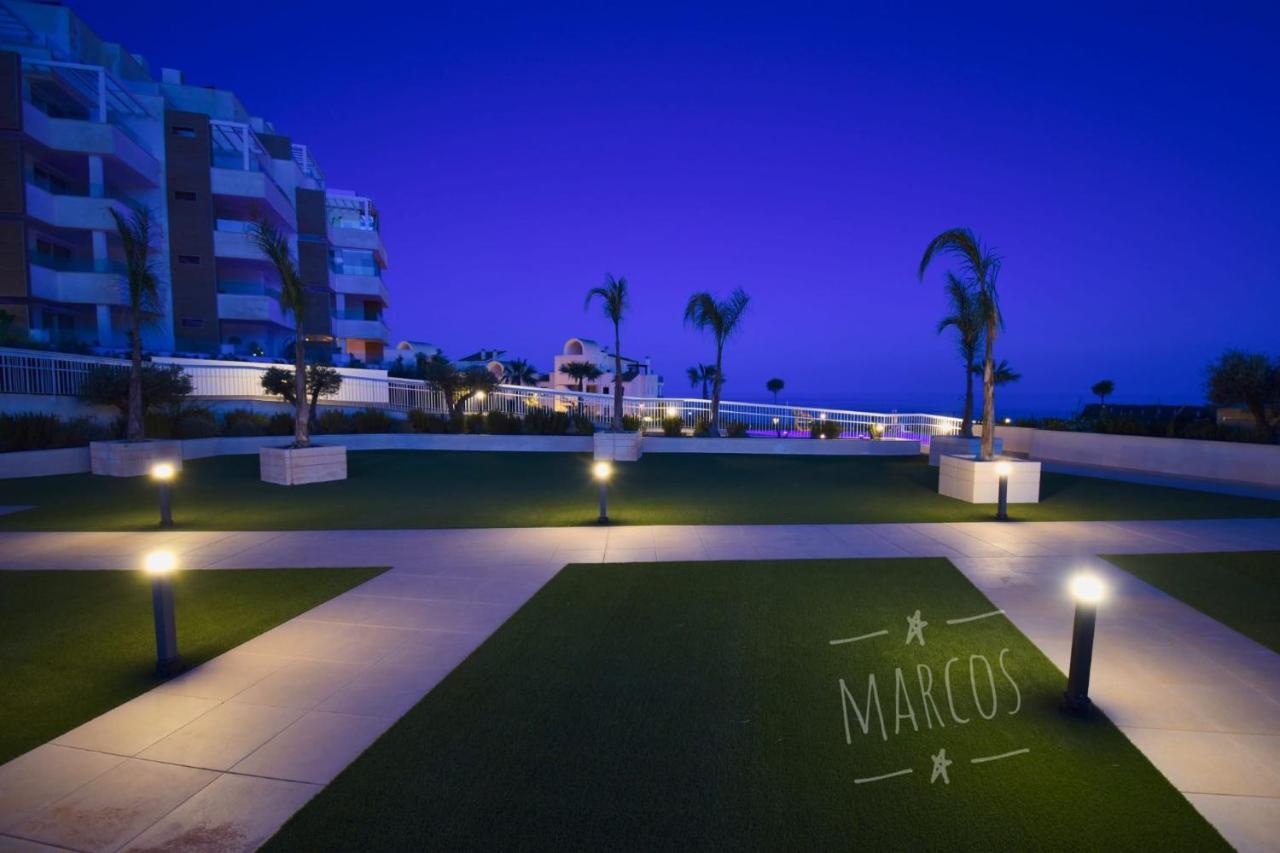 Apartment By The Sea Calaceite Torrox Exterior photo